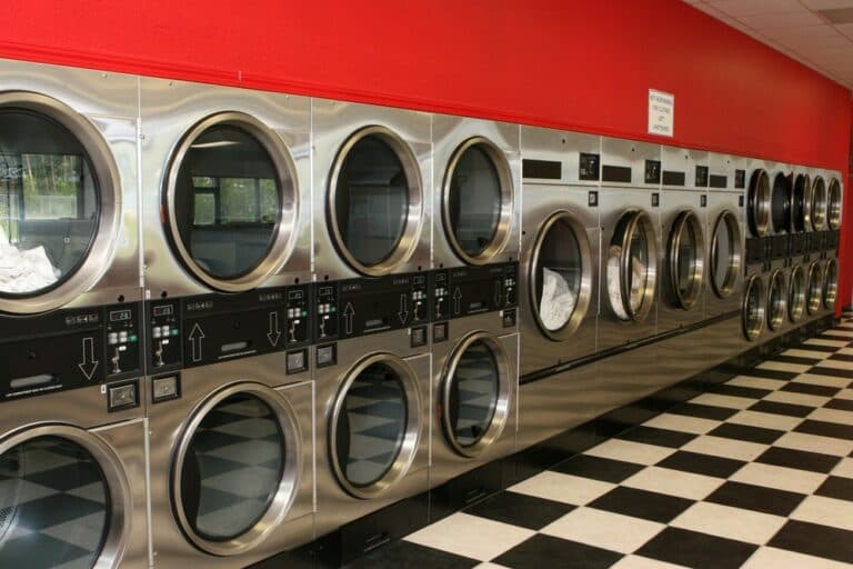 Sunset Coin Laundry in Atlanta, Georgia